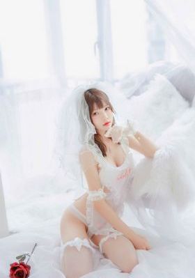 狠狠亚洲婷婷综合_BD免费观看