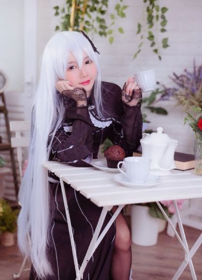 亚洲卡一卡二在线_高清免费播放
