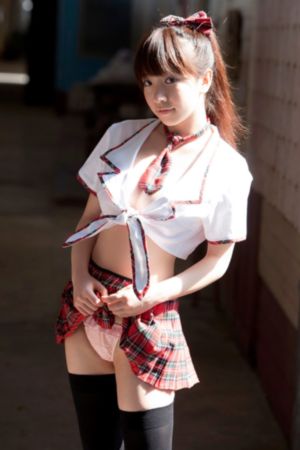 亚洲人国产按摩湿_超清完整版观看