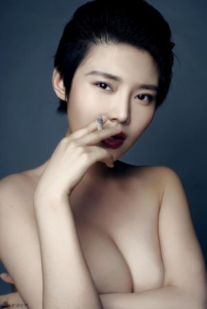 动漫精品中文字幕无码三区_BD国语超清免费观看